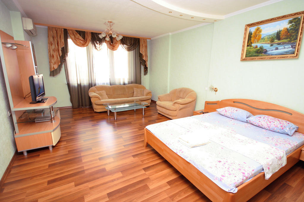Inn Home Apartments - Livoberezhna Kiev Habitación foto