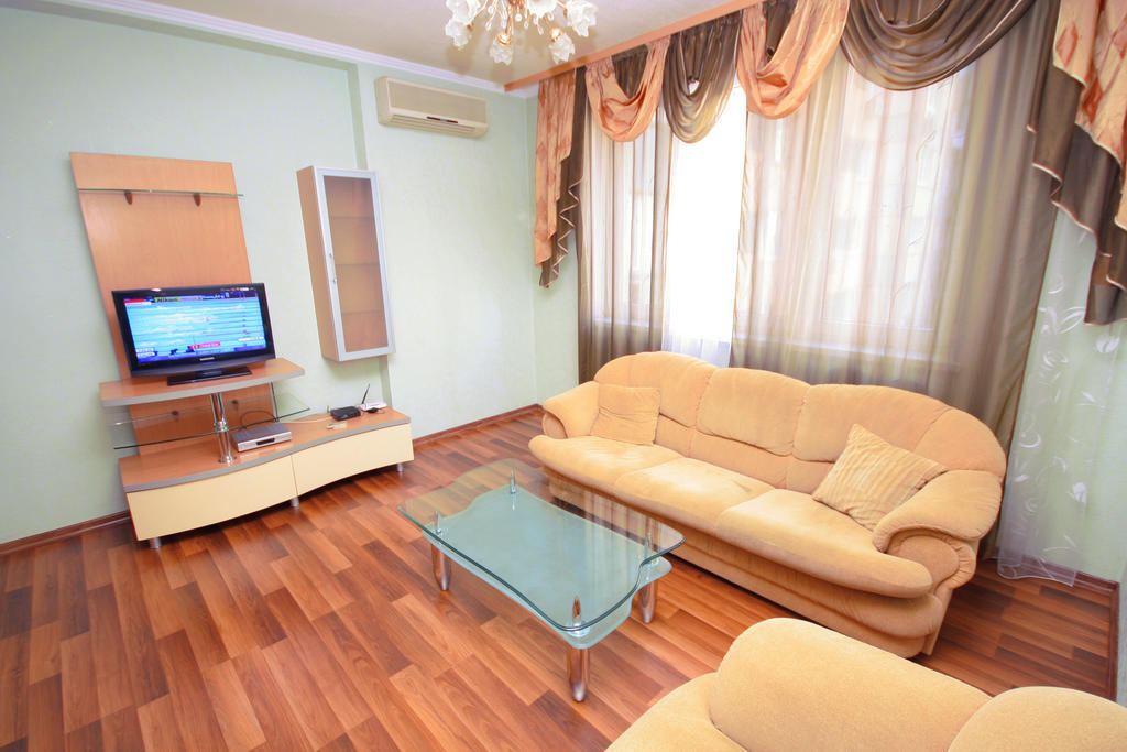 Inn Home Apartments - Livoberezhna Kiev Habitación foto